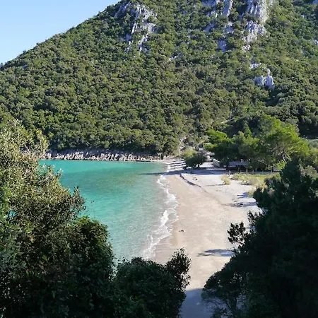 Holiday Pintara Kuca *